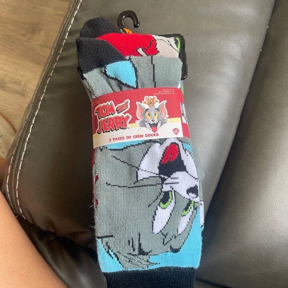 Tom and Jerry Cartoon Network 3 pairs of crew socks